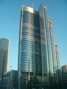 Ernst & Young Settle Lobbying Dispute